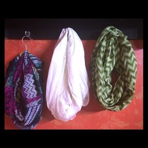 Scarves bundle of 3